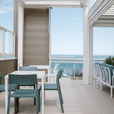 Hotel Bolivar San Benedetto del Tronto Esterno foto