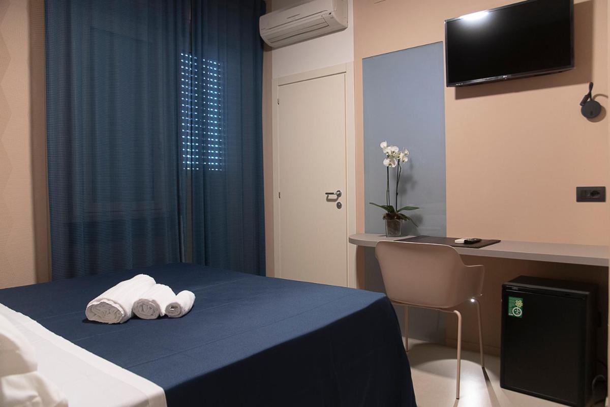 Hotel Bolivar San Benedetto del Tronto Esterno foto